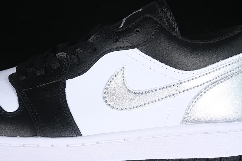 All categories Air Jordan Jordan series basketball shoes Air Jordan 1 Low Air Jordan 1 Low AJ1 Joe 1 black and white silver low-top cultural basketball shoes 553558-131